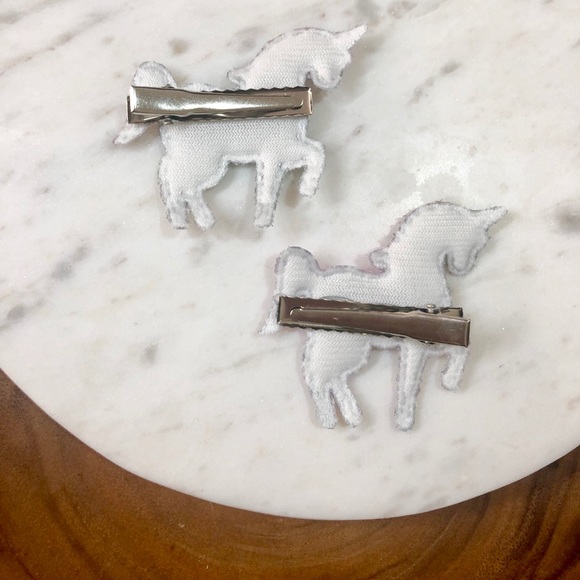 3D Multi Unicorn Girls Hair Clip Pack of 4 - Picture 7 of 7